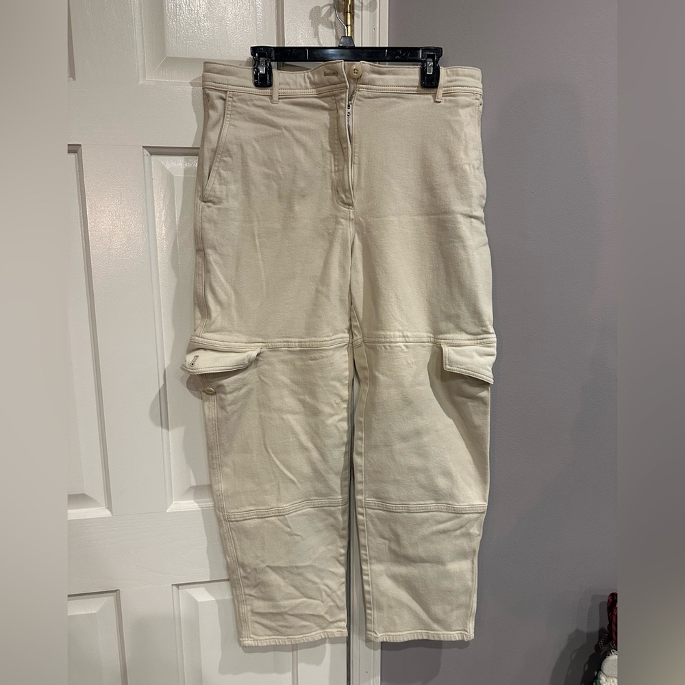 Wilfred Light Beige Cargo Pants